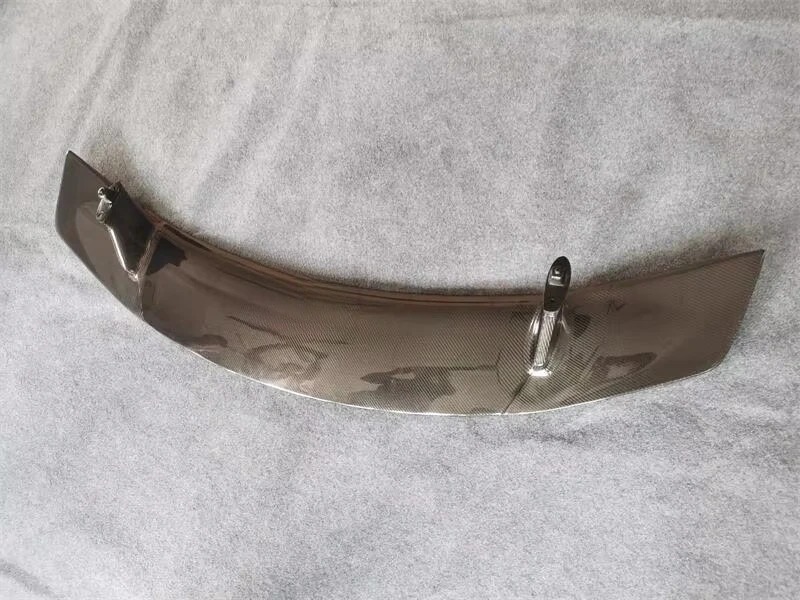 Factory Price High Performance Auto Body Parts Carbon Fiber Rear Car Wing Spoiler for  R8 Coupe 2 Door 2016-2018